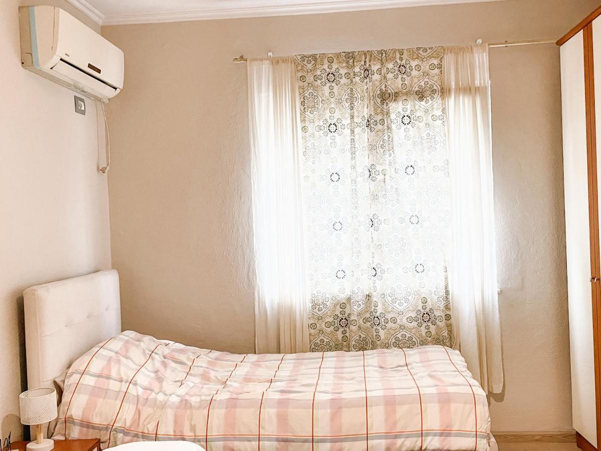 "Chill Apartment" Vasil Shanto Crossroad - Spacious Apartment With A Great View Tirana Exterior foto